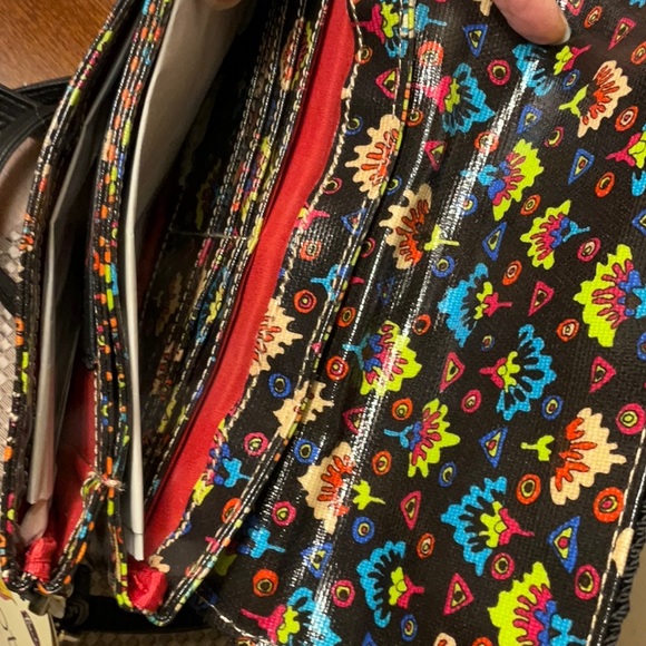 NWT Sakroots Crossbody Bag - Picture 5 of 7